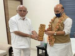 
      
      Yediyurappa meets Rajnath Singh in Delhi, discusses...
      
      