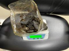 
      
      Three held with 1.2 kg charas, Rs 17.5 lakh cash in Mumbai
      
      