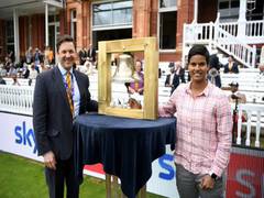 
      
      Eng vs Ind, 2nd Test: Deepti Sharma rings bell at Lords...
      
      