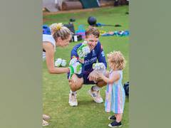 
      
      IPL 2021: Rajasthan Royals' Jos Buttler to miss UAE leg
      
      