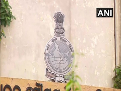 
      
      Thunderstorm, rain likely in Delhi-NCR during next 2-hours
      
      