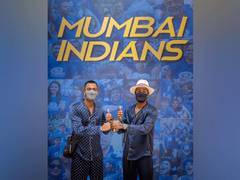 
      
      IPL 2021: Krunal, Hardik Pandya join Mumbai Indians' camp in UAE
      
      