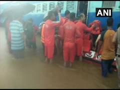 
      
      Maharashtra: 500 passengers rescued from Mahalaxmi Express
      
      