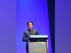 
      
      SRK gets Excellence in Cinema Award at Indian Film Festival,...
      
      
