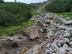 
      
      150 people rescued from Lahul-Spiti after road washes away...
      
      