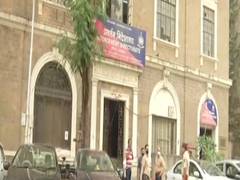 
      
      PMC Bank scam case: Sanjay Raut's wife appears before ED today
      
      