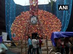 
      
      Kolkata: Durga Puja pandal shows harmful effects of mobile...
      
      