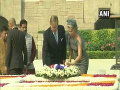 
      
      New Delhi: Dutch King, Queen pay tributes to Mahatma Gandhi
      
      