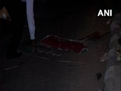 
      
      Delhi: Four injured in accident after DTC bus brake fails
      
      