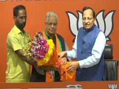 
      
      Ex-UP Congress leader Ammar Rizvi joins BJP
      
      