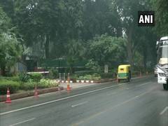 
      
      Delhi: No respite from pollution after drizzle, air quality...
      
      