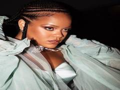 
      
      Rihanna sent ventilator to dad Ronald Fenty after he tested...
      
      