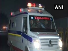 
      
      Unnao rape survivor brought to Safdarjung Hospital for treatment
      
      