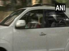 
      
      Congress leader Priyanka Gandhi leaves for Unnao after rape...
      
      