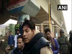 
      
      Senior cop injured during protest in East Delhi's Seemapuri
      
      