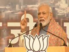 
      
      PM Modi takes on AAP for doing little to combat air pollution...
      
      