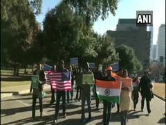 
      
      India a secular state, says Indian diaspora during pro CAA...
      
      