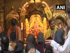 
      
      Devotees throng temples across India on New Year morning
      
      
