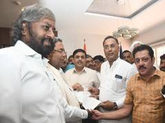 
      
      Bengaluru: Congress files complaint against MLA Somashekar...
      
      