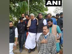 
      
      Kerala Congress' delegation visits JNU's Sabarmati hostel
      
      