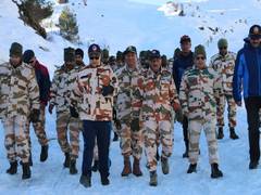 
      
      Kiren Rijiju runs with ITBP personnel as part of Fit India...
      
      