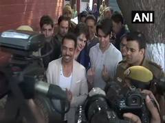 
      
      Priyanka Gandhi, family cast vote in Delhi's Lodhi Estate
      
      