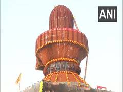
      
      25 feet tall 'shivling' decorated with pigeon peas on Maha...
      
      