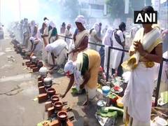 
      
      Lakhs of women take part in Attukal Pongala at...
      
      