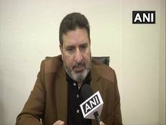 
      
      J-K's Apni Party delegation led by Bukhari to meet PM Modi,...
      
      