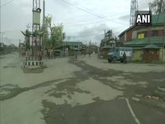 
      
      Deserted roads in Srinagar as people observe 'Janata curfew'
      
      