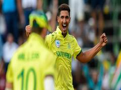 
      
      Leicestershire rope in South Africa pacer Beuran Hendricks
      
      