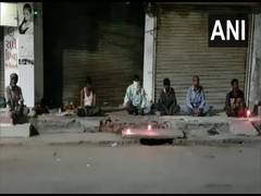 
      
      Homeless people in Gujarat's Bharuch join nation in fight...
      
      