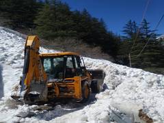 
      
      BRO clearing snow from three major avalanches near Dharali in...
      
      