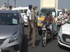 
      
      Amidst lockdown, Traffic jam at Chennai's Padi flyover
      
      