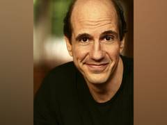 
      
      'Scrubs' actor Sam Lloyd dead at 56
      
      
