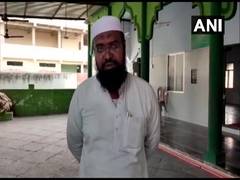 
      
      Muslim clerics in Karnataka urge people to follow govt...
      
      