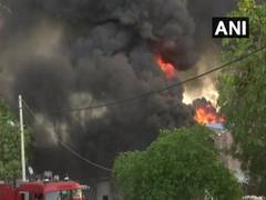 
      
      Delhi: Fire breaks out at godown in Tikri border area, 30...
      
      