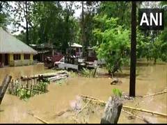 
      
      Flash floods hit Assam's Kamrup district 
      
      