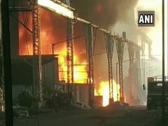 
      
      Fire breaks out in Surat's GIDC area
      
      