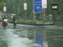 
      
      Bhopal, Mumbai receive rainfall today
      
      