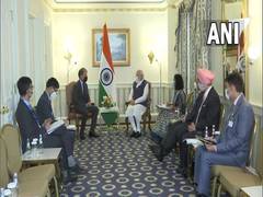 
      
      PM Modi holds meeting with First Solar CEO in Washington
      
      