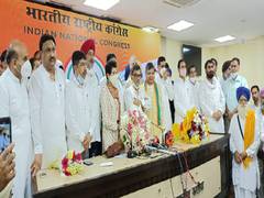 
      
      INLD leader, two others join Congress 
      
      