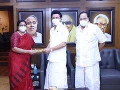 
      
      DMK nominates Kanimozhi NVN Somu, KRN Rajeshkumar for Rajya...
      
      