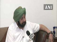 
      
      Navjot Sidhu is 'incompetent', has connections with Pakistan,...
      
      