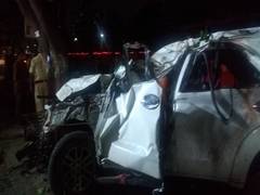 
      
      1 dead, 3 injured as car rams into tree in Maharashtra's Thane 
      
      
