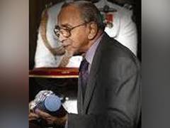 
      
      President Kovind, PM Modi condole demise of theatre doyen...
      
      