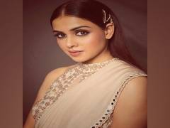 
      
      Wishes pour in for Genelia Deshmukh as she turns 33
      
      