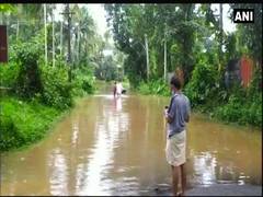 
      
      IMD issues red alert for Wayanad, Kozhikode in Kerala
      
      