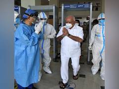 
      
      Karnataka CM BS Yediyurappa discharged from hospital after...
      
      
