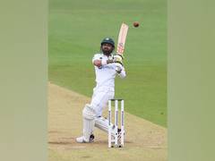 
      
      England won't find batting easy on this Southampton wicket,...
      
      